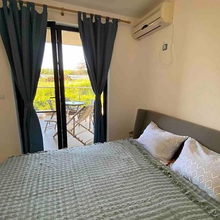 Seaview Dreamy Apartment With A Pool And Garden Синеморець Екстер'єр фото