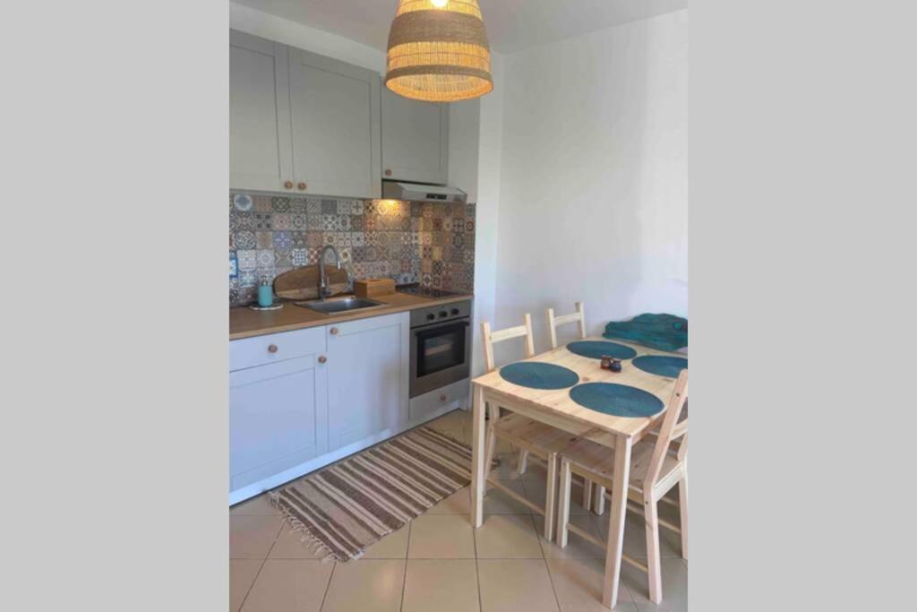 Seaview Dreamy Apartment With A Pool And Garden Синеморець Екстер'єр фото